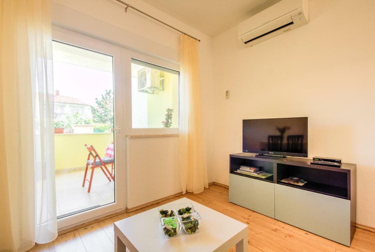 Apartmani Prodan 2 파자나 외부 사진