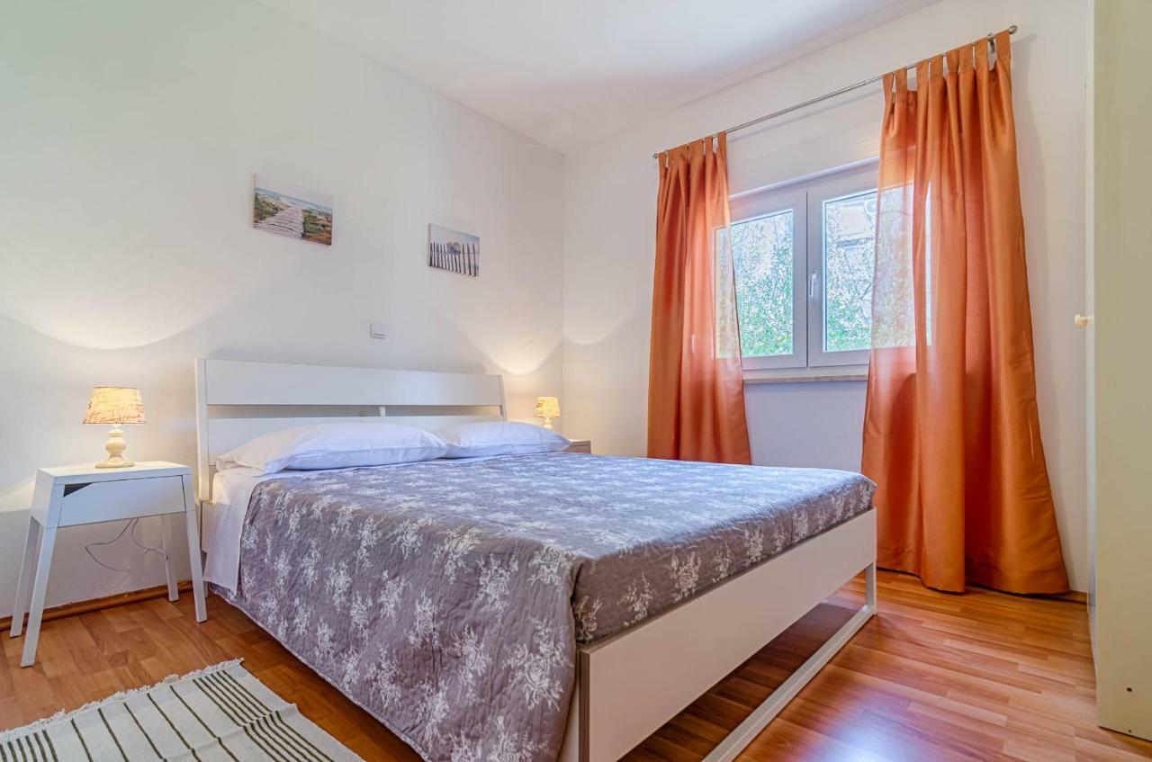 Apartmani Prodan 2 파자나 외부 사진