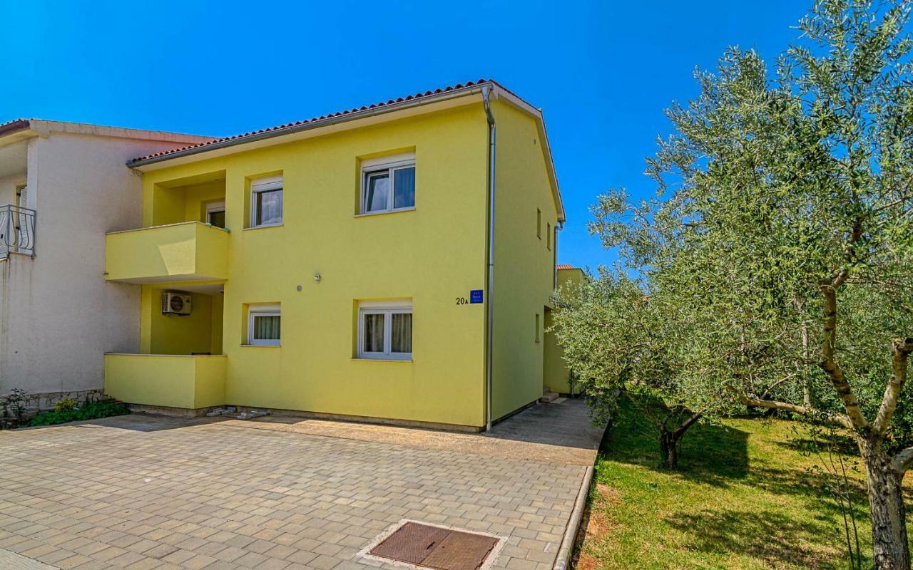 Apartmani Prodan 2 파자나 외부 사진
