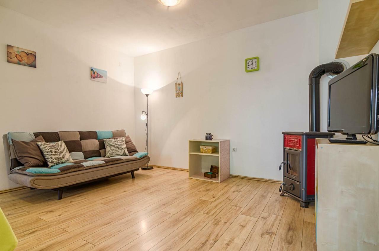 Apartmani Prodan 2 파자나 외부 사진